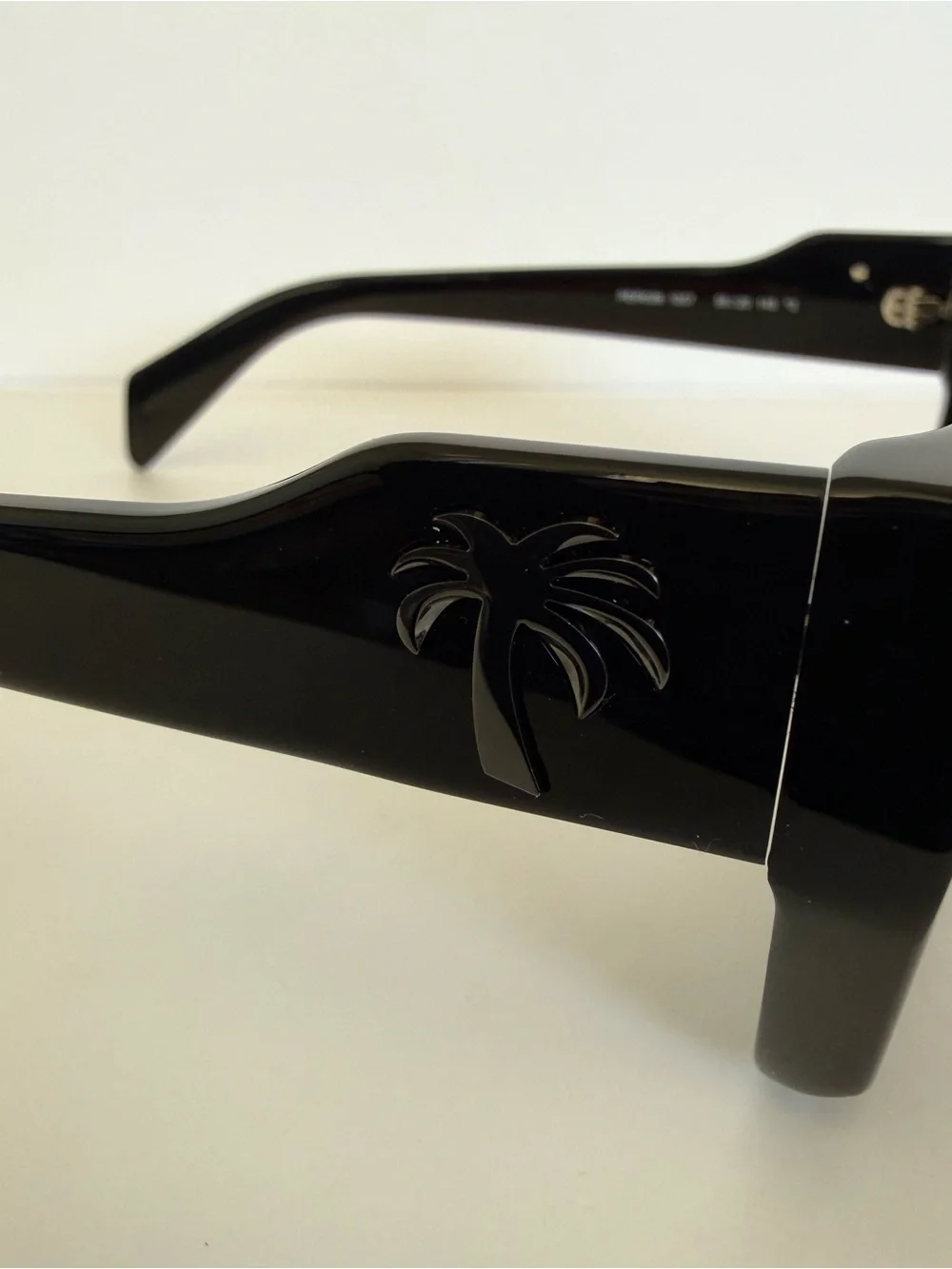 NEW!!! Palm Angels unisex black sunglasses PERI028 1007 Authentic